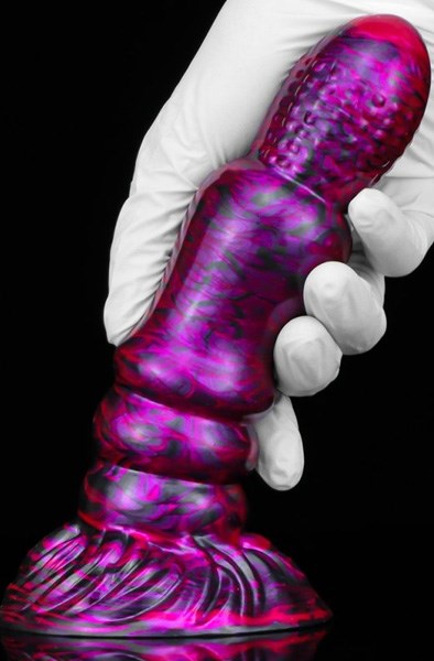 Metallic Fantasy Dildo Peern Purple/Black 19,5 cm