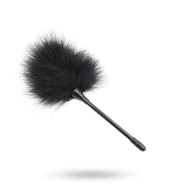 O Shape Fur Short Wand Tickler - SVART FJÄDERKITTLARE